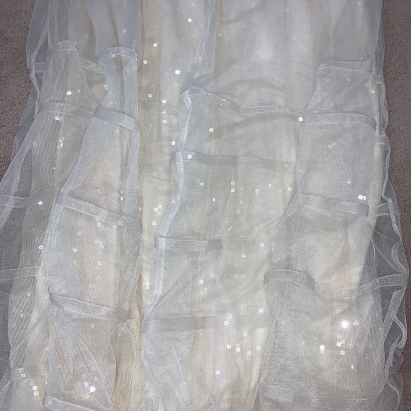 Beautiful Betsey Johnson white sparkly Dress - Picture 3 of 6